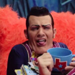 LazyTown accused of propaganda against Bush